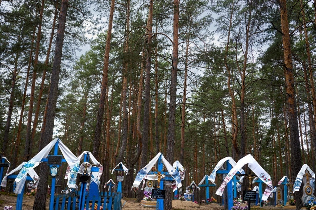 <b>В Украине проходят Гробки, когда люди устраивают трапезы на кладбищах.</b> Объясняем, что это за традиция - Заборона ivan chernichkin 1024x683 - <b>В Украине проходят Гробки, когда люди устраивают трапезы на кладбищах.</b> Объясняем, что это за традиция - Заборона