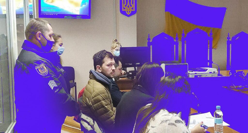Євгенія Нікіфорова випустили під нічний домашній арешт. Його намагалися побити й пограбувати, а тепер шиють справу