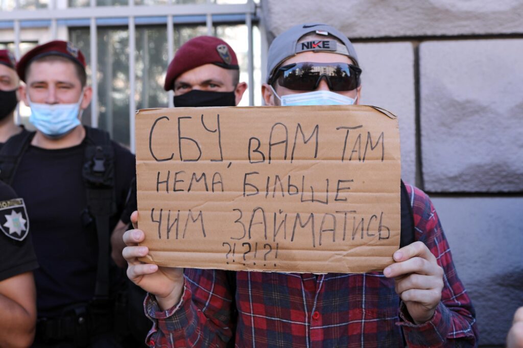 Суд признал неправомерным выдворение Алексея Боленкова в Беларусь: кто и зачем его преследовал