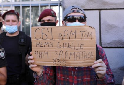 Суд признал неправомерным выдворение Алексея Боленкова в Беларусь: кто и зачем его преследовал
