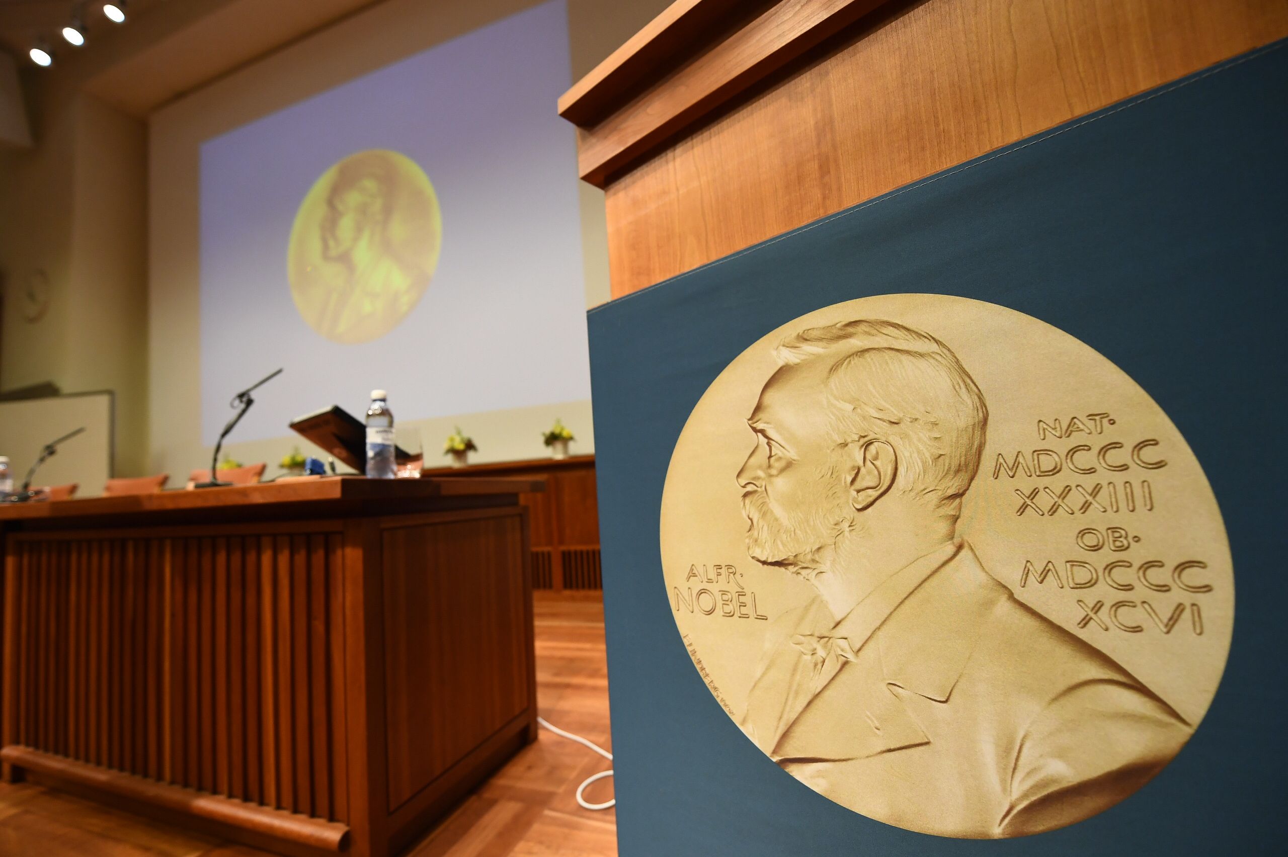 Nobel prize awards. Ардем Патапутян. Ардем Патапутян Нобелевский.