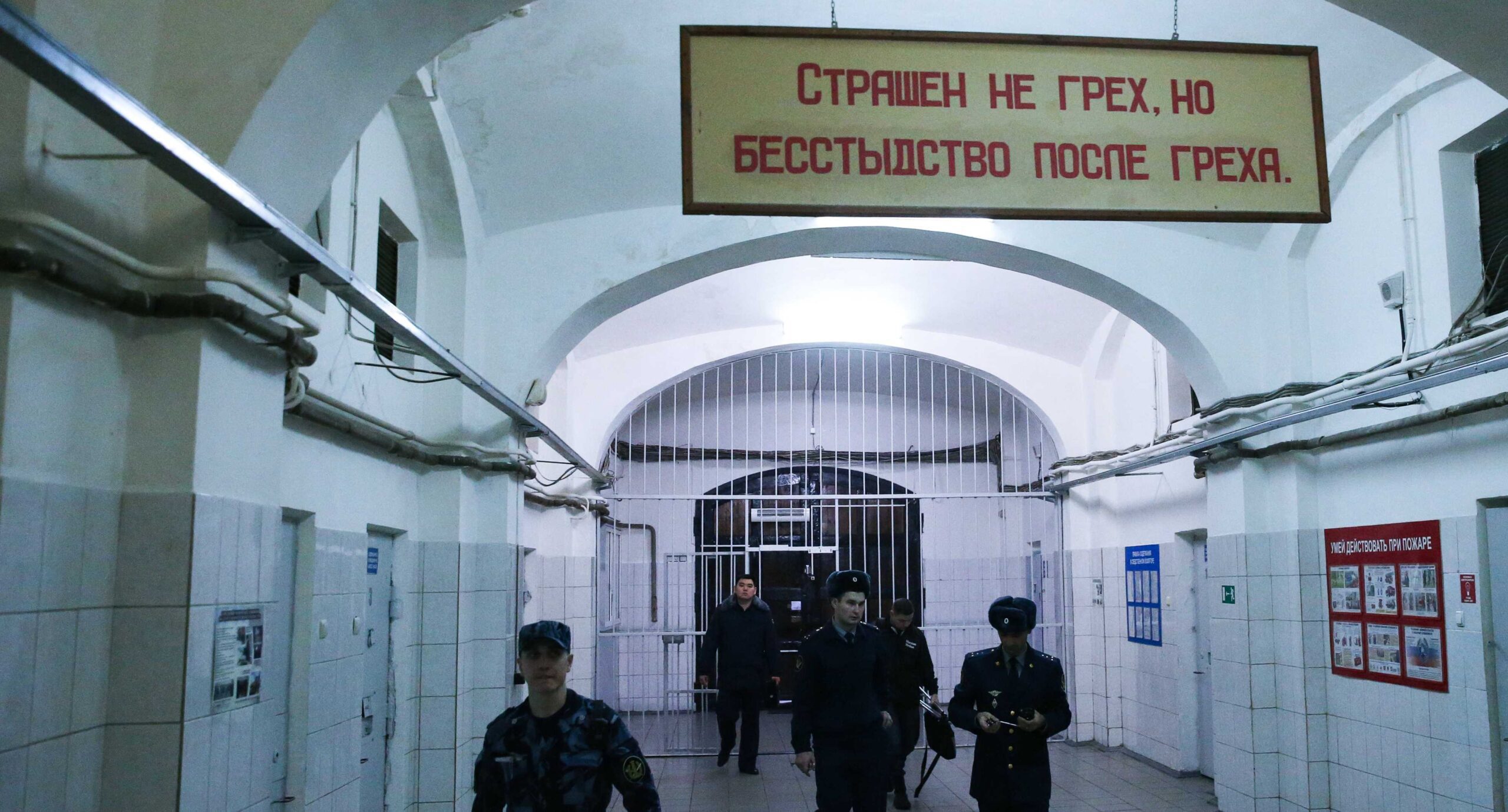 Тортури в тюрмах — найважливіше, що потрібно знати про сучасну Росію. Прочитайте, чому це страшніше, ніж здається
