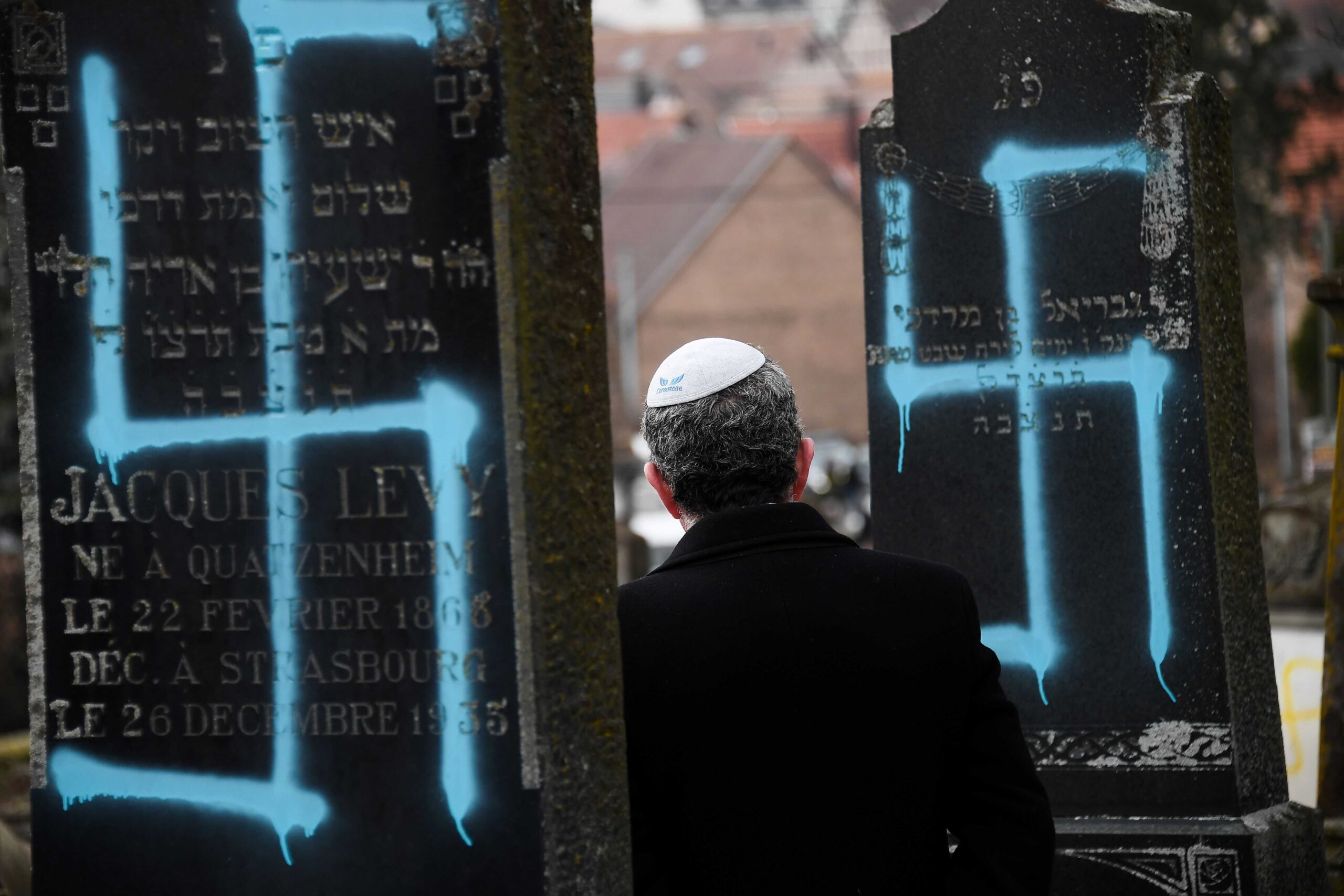 Доклад ЕС об антисемитизме, теориях заговора о связи евреев с пандемией и о том, что с этим делать