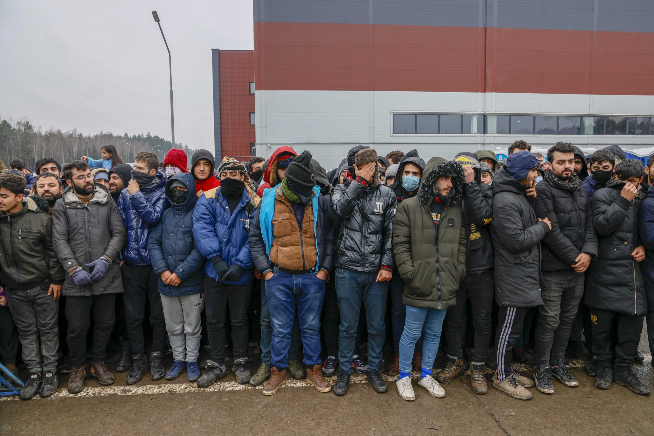 Що буде, якщо мігранти з білорусько-польського кордону підуть в Україну