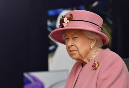 Королева Великобритании