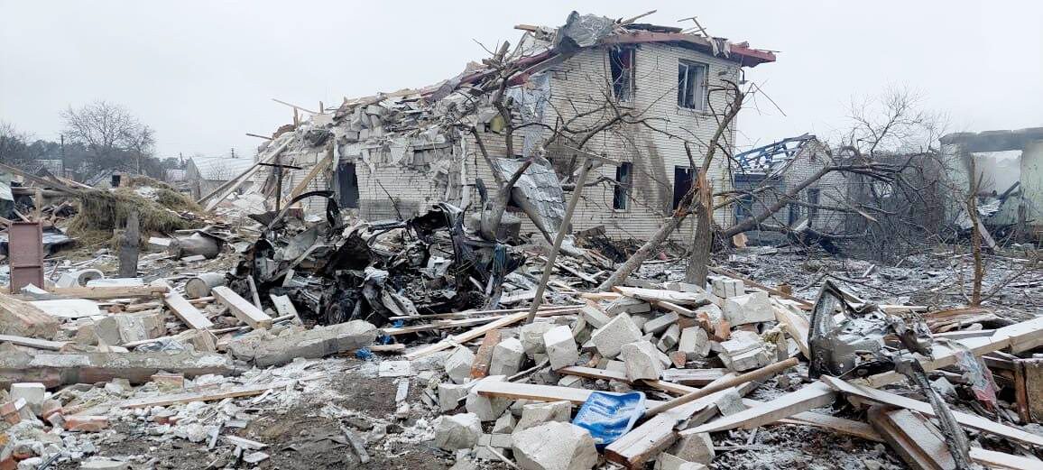 Росія принесла в Україну смерть і руйнування. 20 фото з усієї країни, шо говорять самі за себе