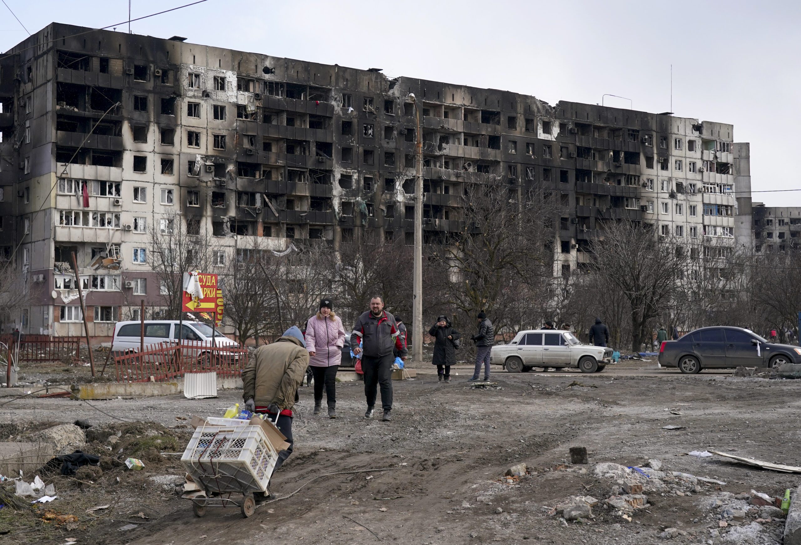 Ситуация сегодня. Порт Сити Мариуполь разбомбили. Война на Украине города Mariupol. Разрушенный дом. Война разрушения.