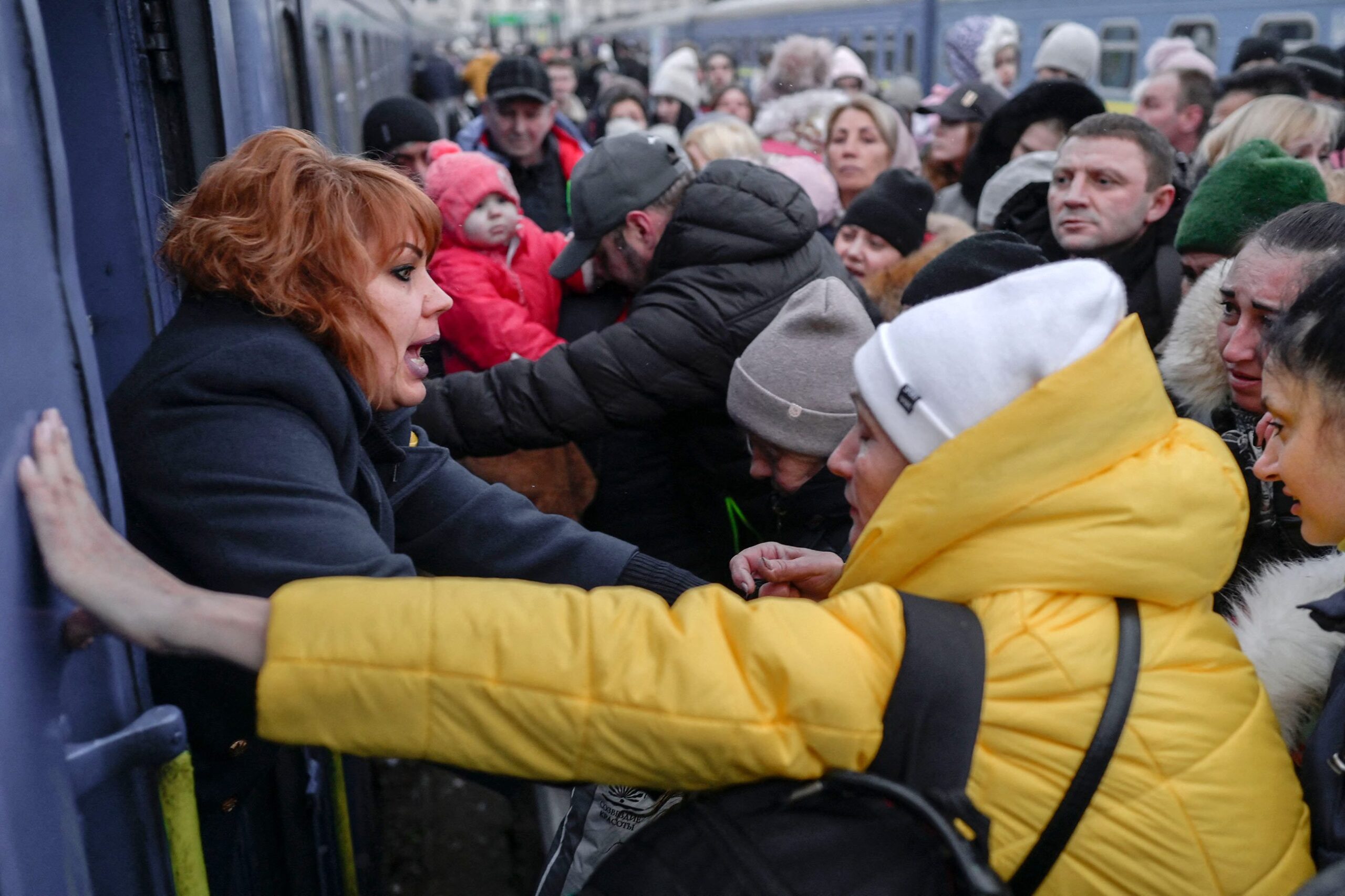 Нова реальність кожного українця. Три місяці війни у 30 кадрах