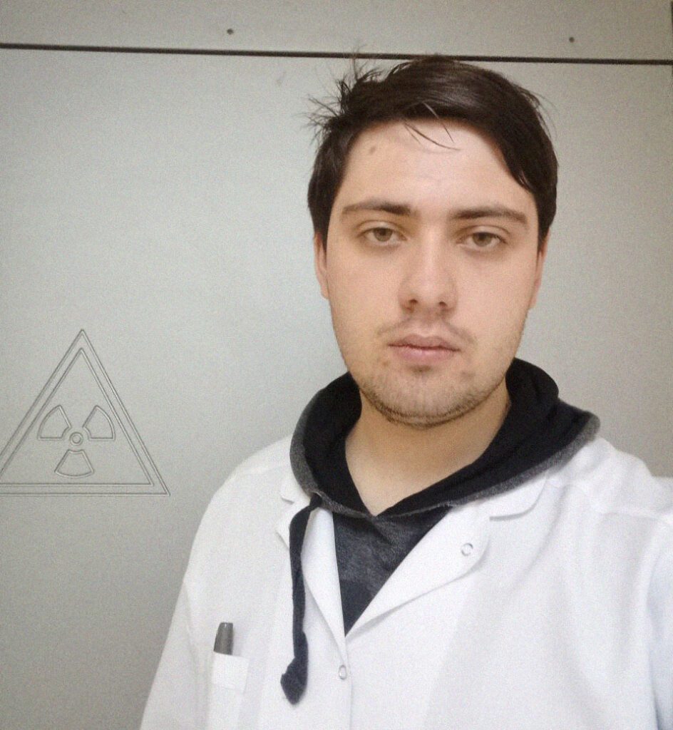 Volodymyr Ponomarev, X-ray laboratory assistant, and paramedic, Sviatohirsk