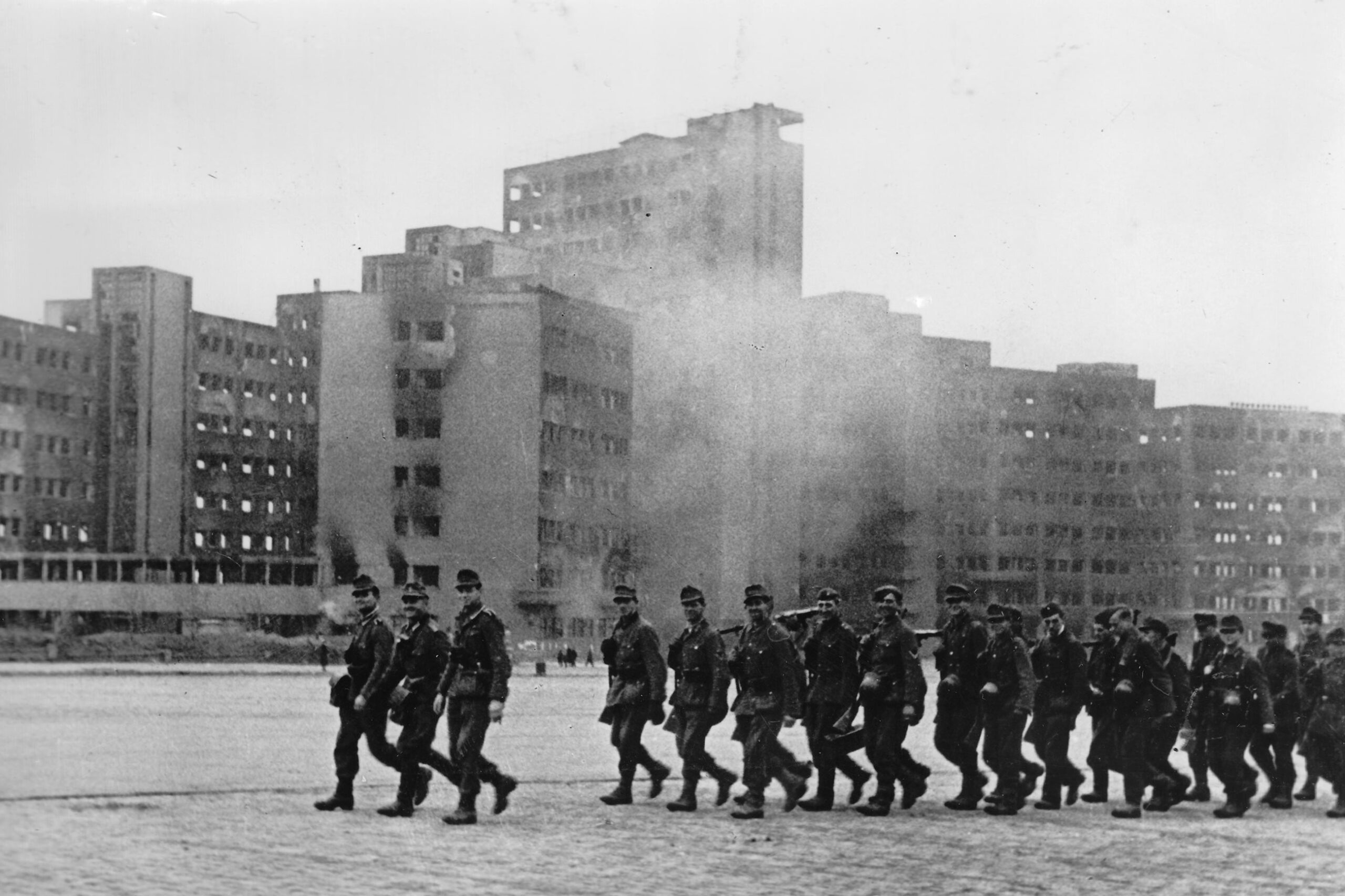 40 фотографій, що показують, як почалася Друга світова війна в Україні