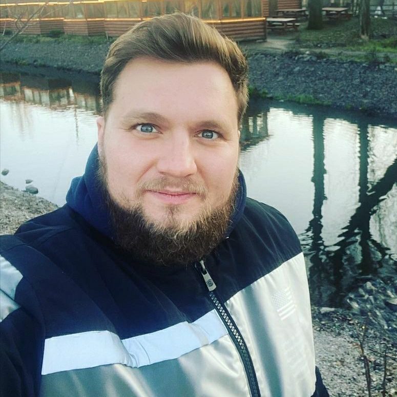 Олег Приходько, 29 років