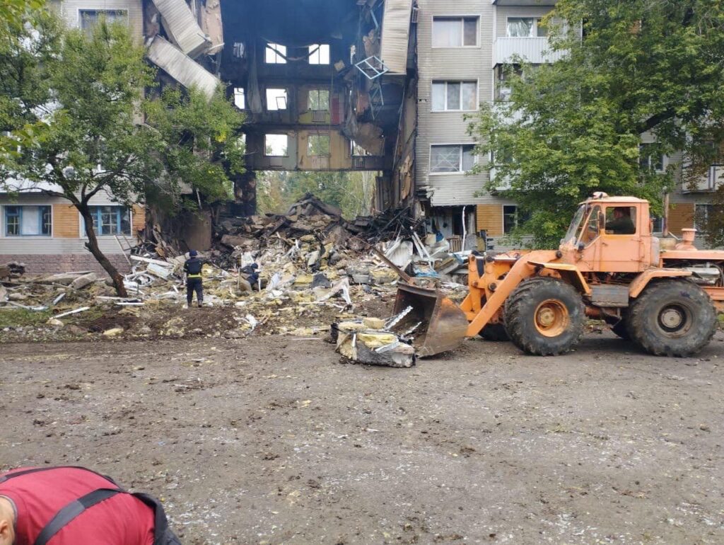 Бахмут сегодня видео. Бахмут разрушения. Бахмут после разрушений. Бахмут Донецкая область. Бахмут сейчас.