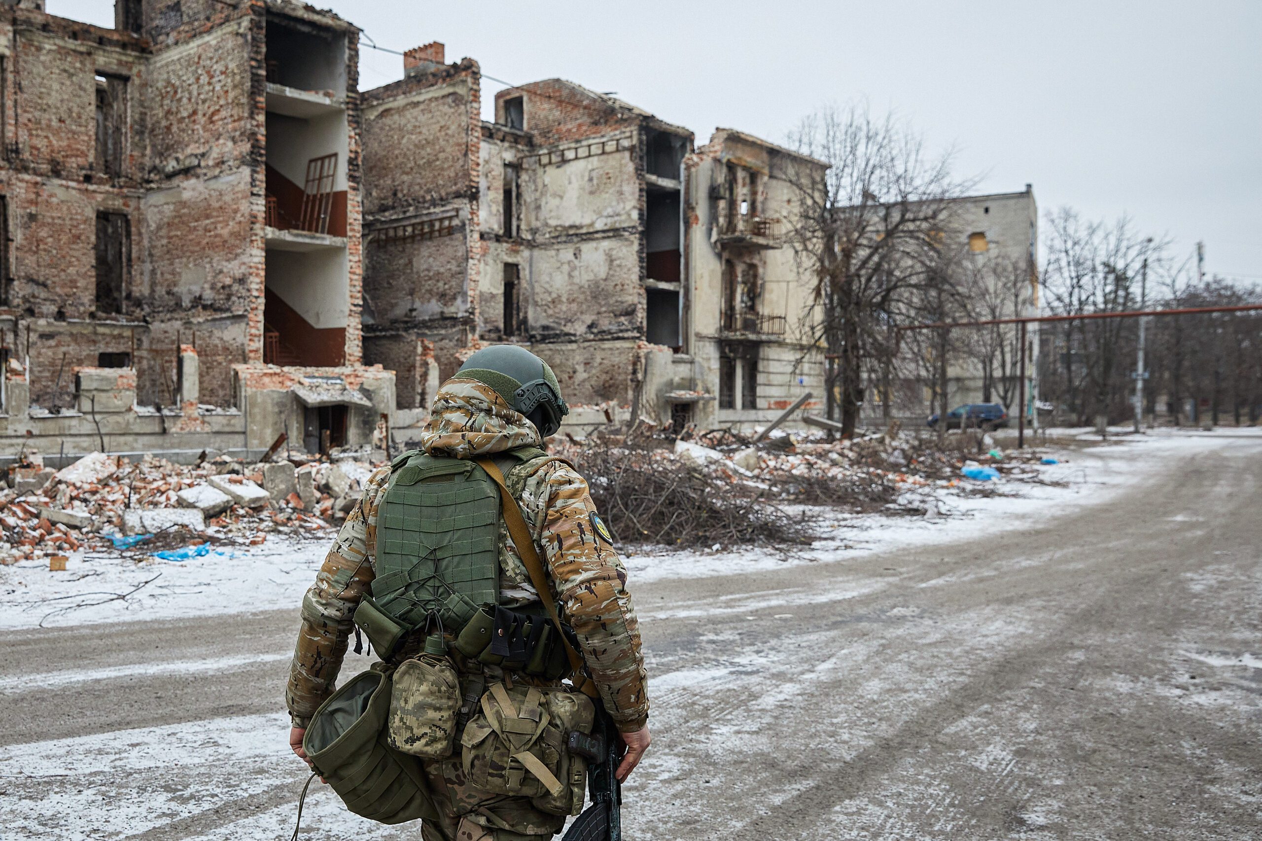 Бахмут январь. Ян Гагин ДНР. Российский солдат. Марьинка Донецкая область. Вс РФ Марьинка.