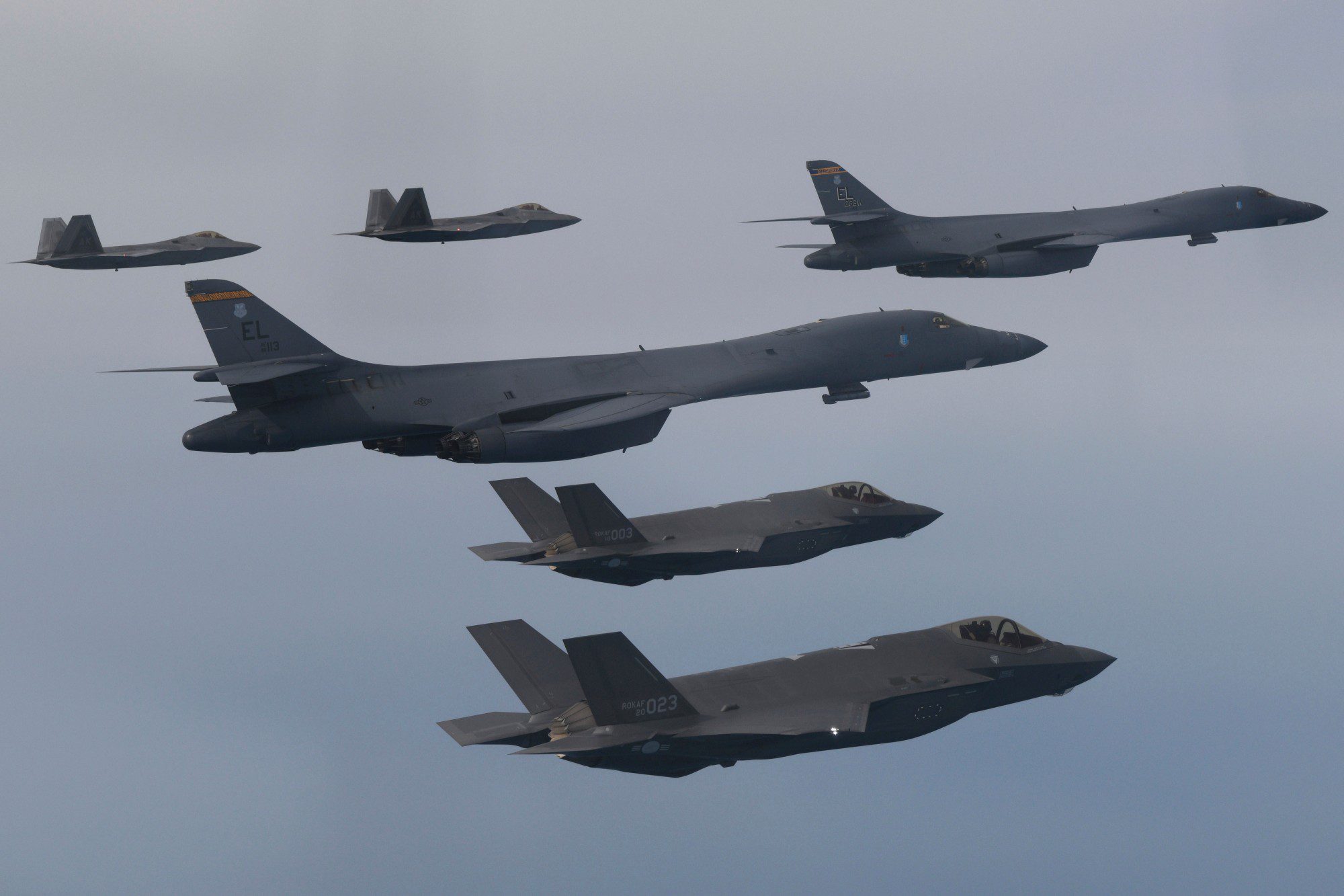 ядерні військові навчання авіації США та Південної Кореї